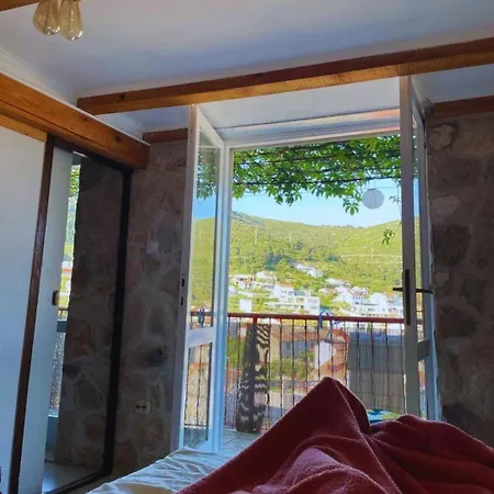 Stunning View-maleni Daire Vis