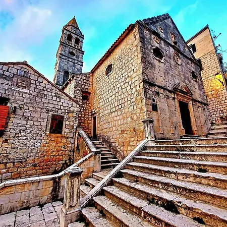 Daire Stunning View-maleni