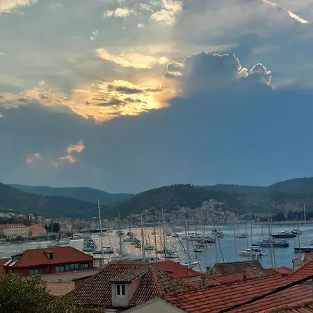 Stunning View-maleni Daire *