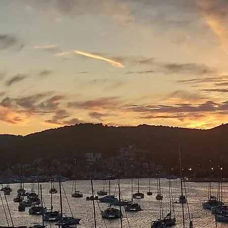 Stunning View-maleni Daire Vis