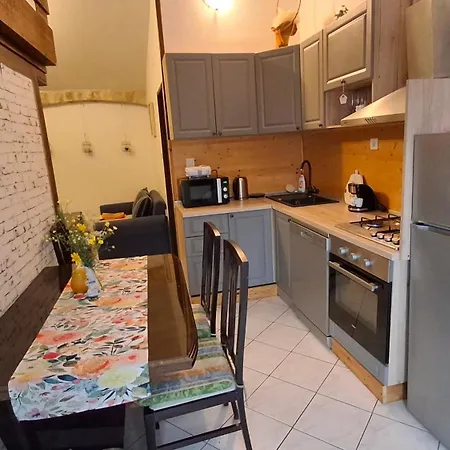 Daire Stunning View-maleni Vis