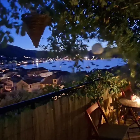 Daire Stunning View-maleni