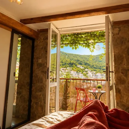 Stunning View-maleni Apartman Vis