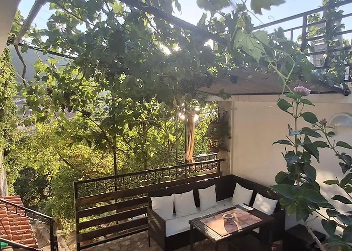 Stunning View-maleni Apartmán Vis